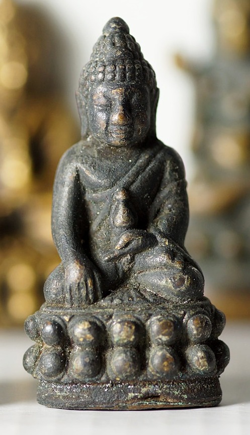 พระกริ่ง ปวเรศ ก้น จปร วัดบวรนิเวศวิหาร ก่อนปี 2500 (รับเทรินสินค้า it & นาฬิกา)